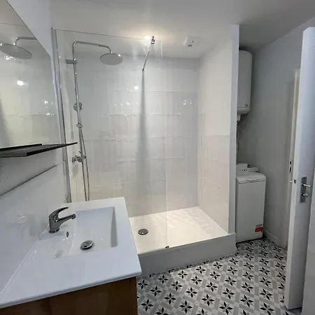 Lumineux T3 Refait A Neuf Dans Le Vieux Toulon Centre Apartment Exterior photo